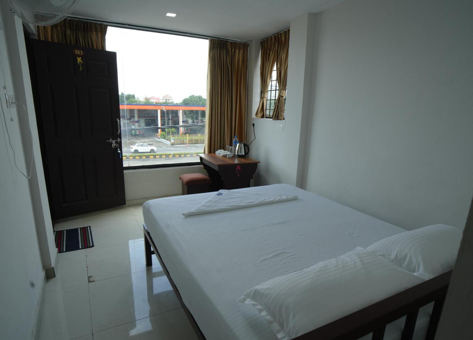 Port View Residency Pvr Nedumbassery Exterior foto