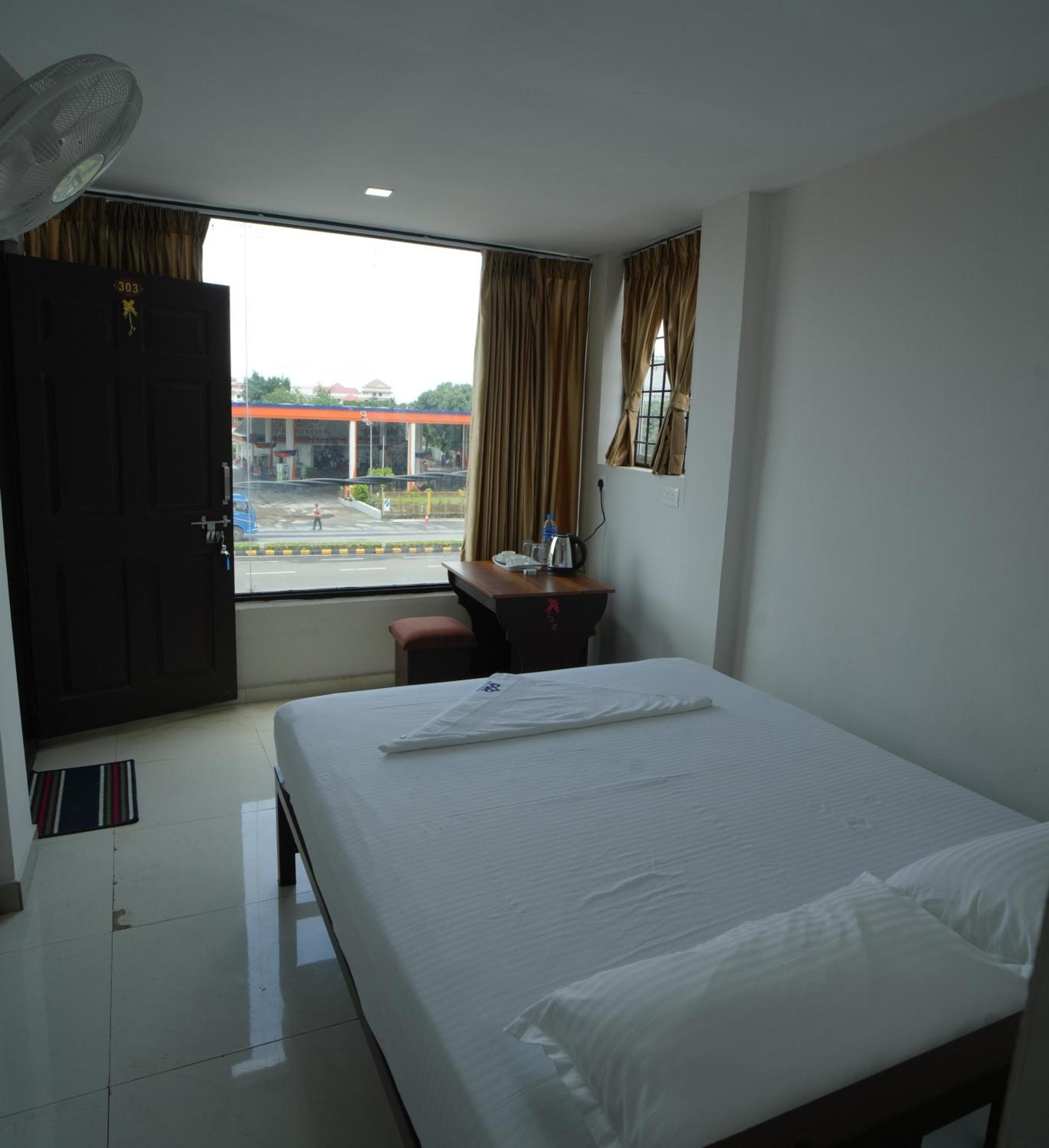 Port View Residency Pvr Nedumbassery Exterior foto